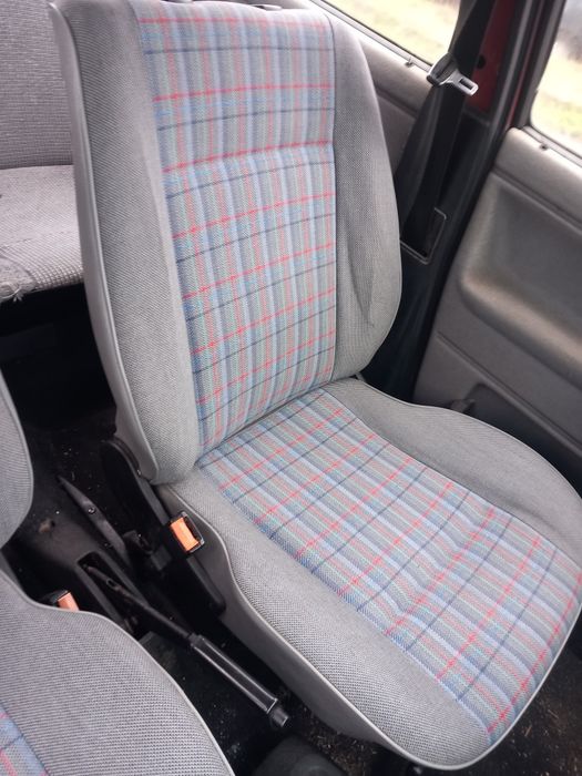 Седалки за Голф 2