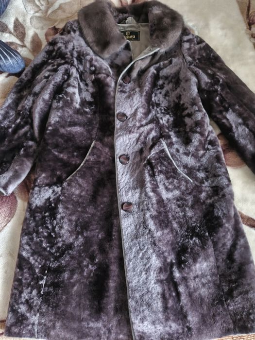 Продам почти новую Шубу