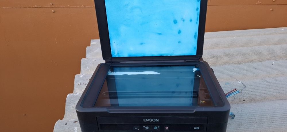 Продам Epson L222 на запчасти / донор