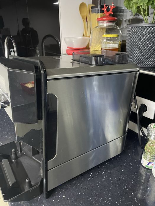 vand expresor siemens eq 9 s 300