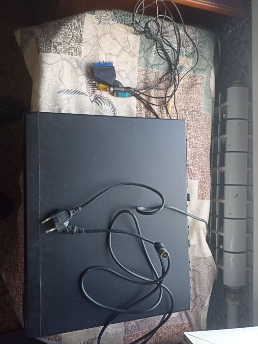 видеомагнитофон LG