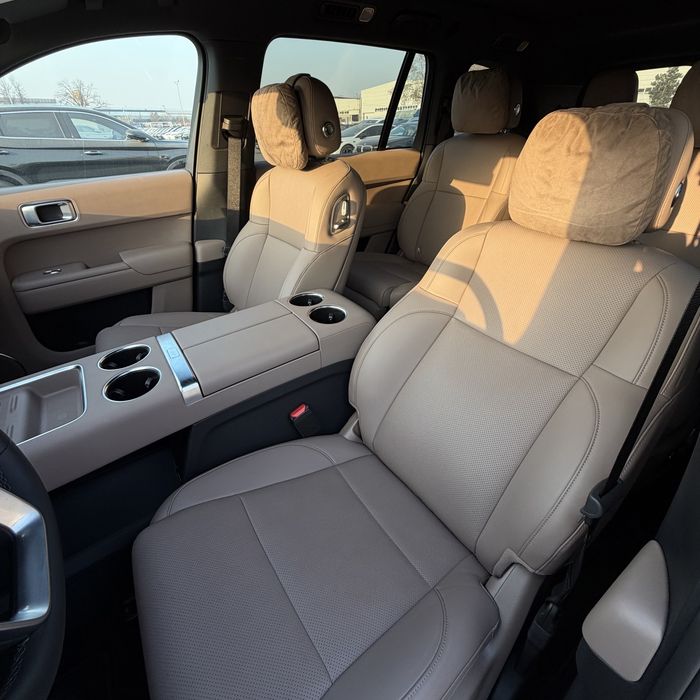 LIXIANG L9 ULTRA (2026 Restling)