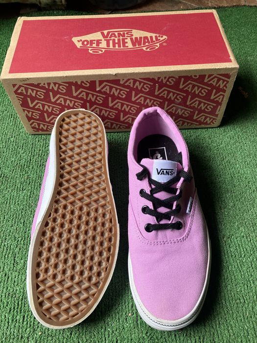 Vans 39.