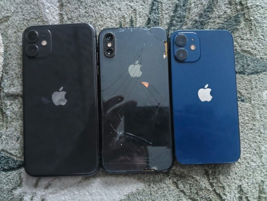 Продам 3 айфон 10.11.12мини