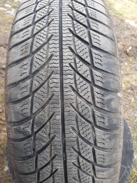 Jante cu cauciucuri iarna vara