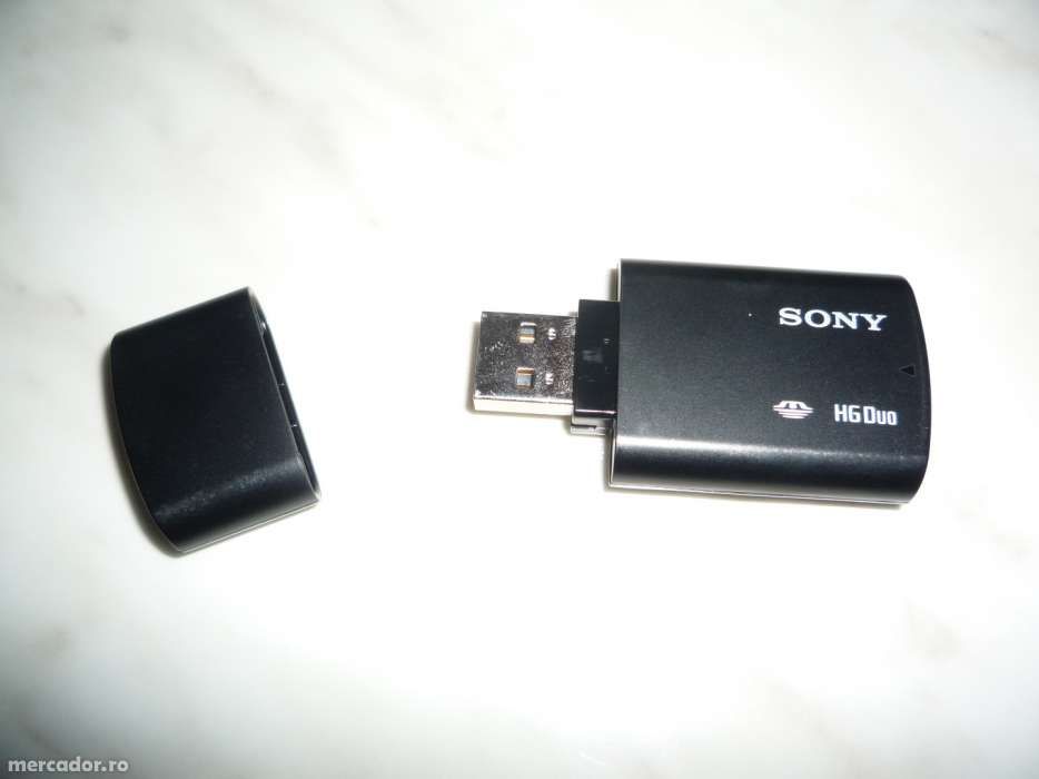 Cititor card sony memory stick duo