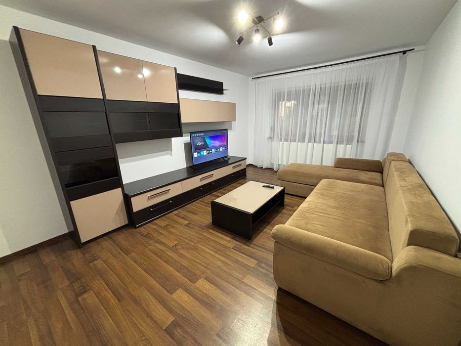 Inchiriez apartament 2 camere, Parter - cartier Rovine