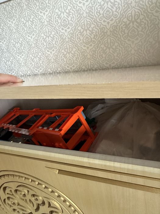 Сандык сатылады улкен кішкентай бірге 35000