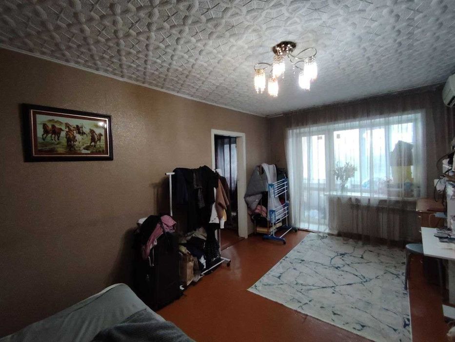 Двухкомнатная Центр 2 этаж