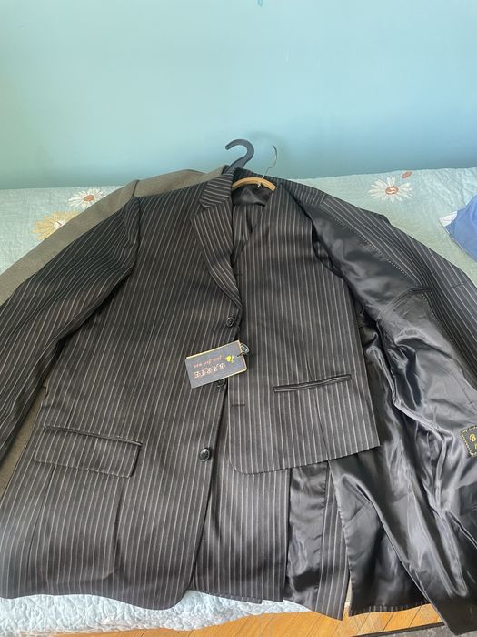 Продам мужской костюм