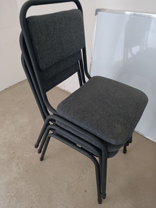 Стулья зета новые