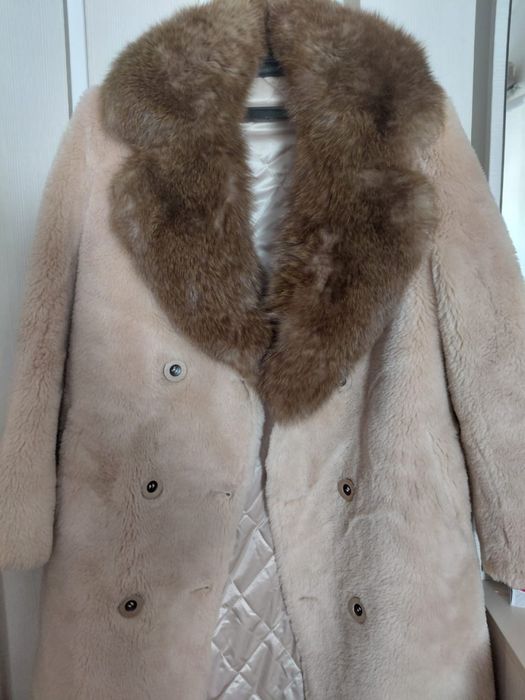 Шуба сатылады.Бағасы 200 мың тг