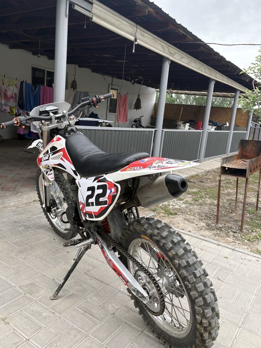 Продам эндуро 250 куб