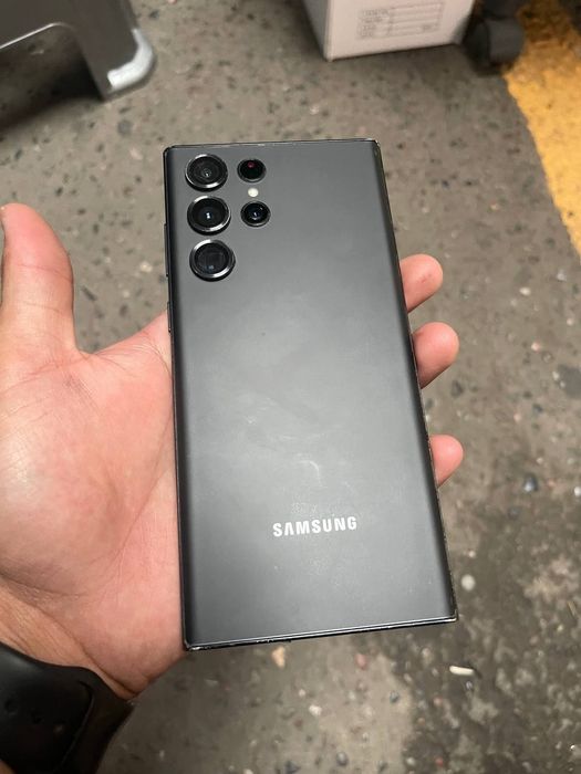 Samsung galaxy s22ultra