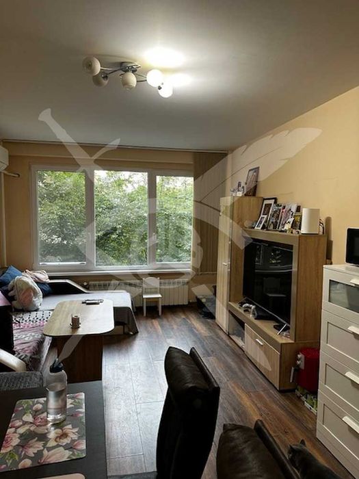 Дава се под наем Тристаен апартамент в София, Младост 1 - 72 кв.м за 169900 € - Снимка #1