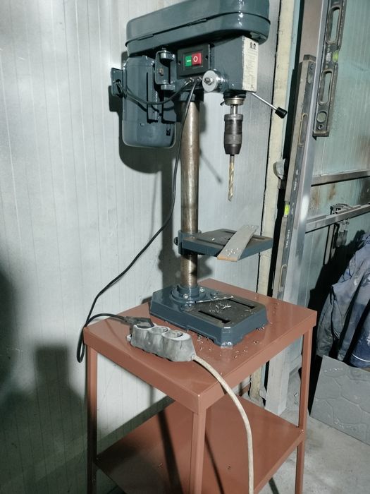 Bormașină cu coloana 220v bobinaj de cupru