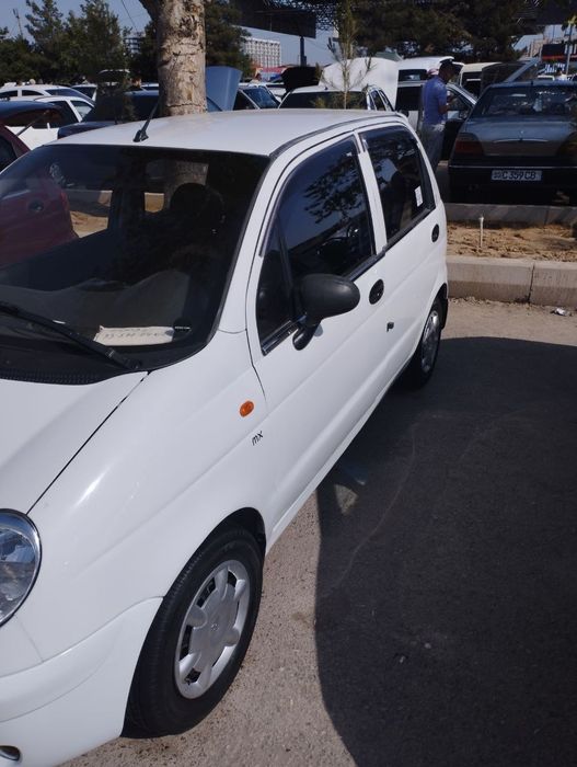 Mashina sotiladi Matiz