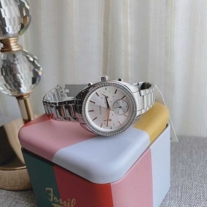 Дамски часовник FOSSIL BQ3657