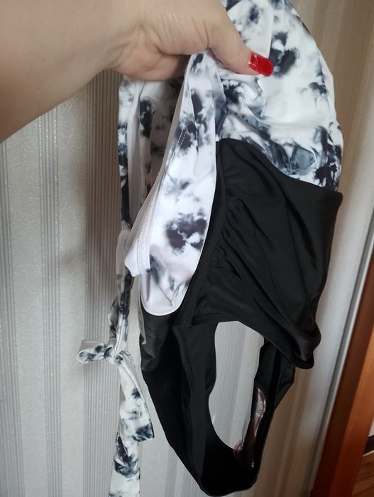 Продам новый купальник