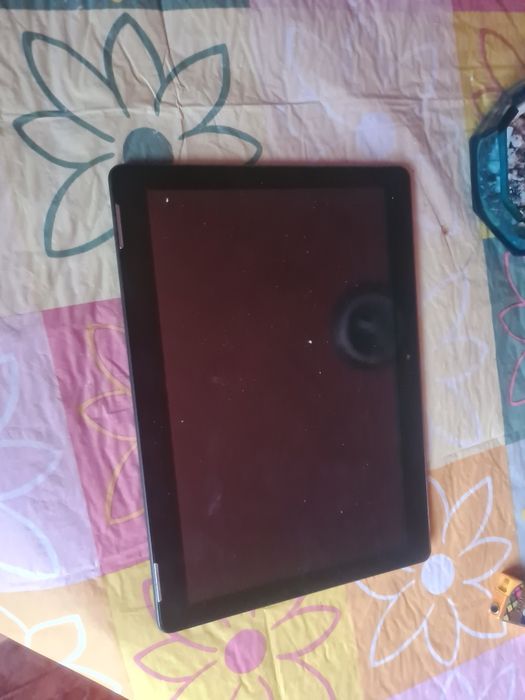Vând sau schimb tablet vonino magnet G50