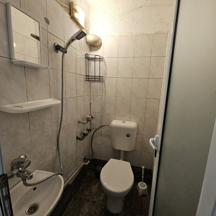 Дава се под наем Ателие в София, Борово - 18 кв.м за 278.97 € - Снимка #3