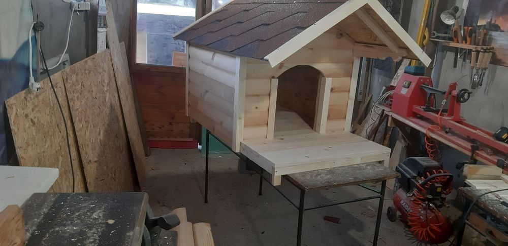 Изработка на всякакъв вид къщи за кучета