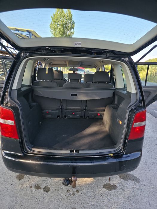 VOLKSWAGEN Touran 2006 — imagine 4