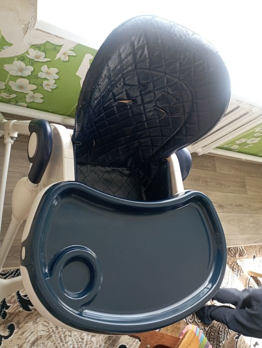 Продам стульчик для кормления