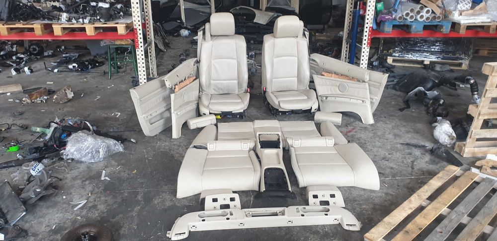 Кожен салон рекаро - БМВ/BMW - Е93/320i/170кс.