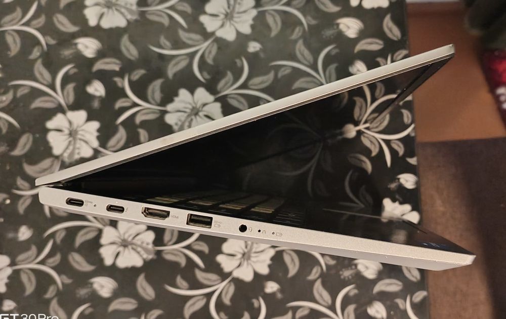 Lenovo noutbuk core i3