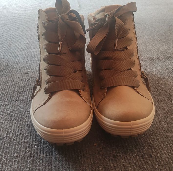 Дамски зимни обувки/Боти