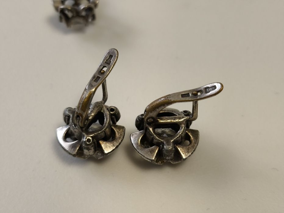 Серьги и кулончик