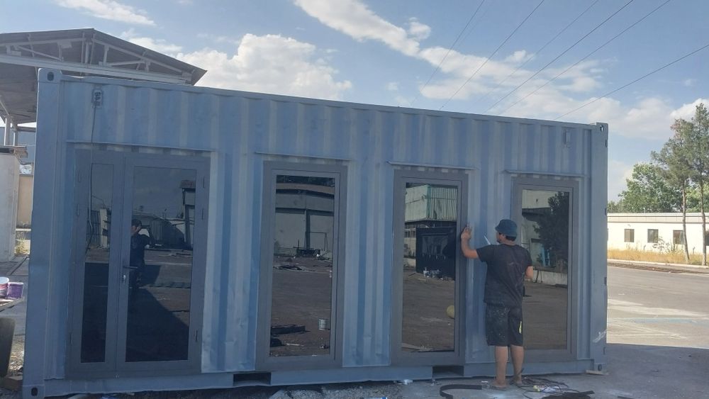 Kontyner kantenir konteynir istalgan vaqta kuchib yuruvchi ofes dukon