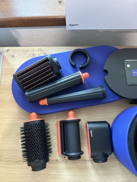 Маша Dyson AIRWRAP HS08 i.d.™