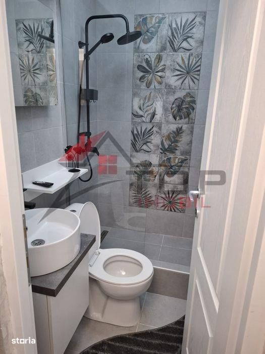 Etaj 2 - Galata Recuperare, garsoniera renovata complet, mobilata util