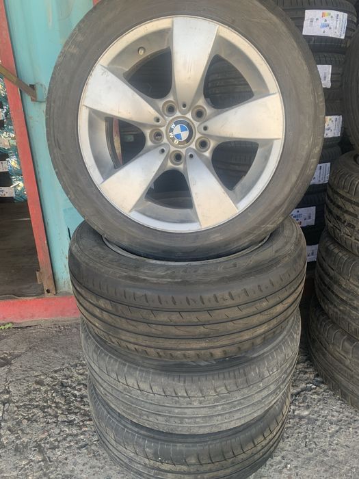 BMW диски шинами 215/55/17