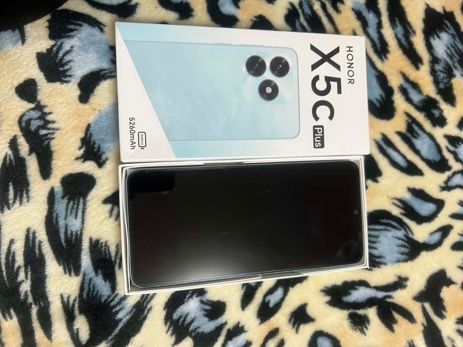 Honor vand sau schimb +-