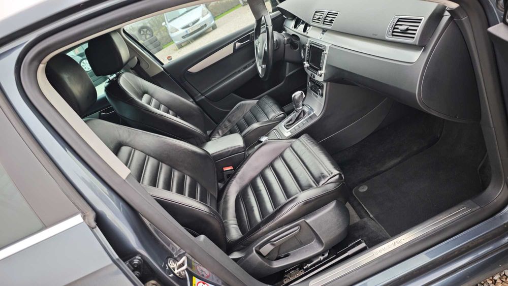 Volkswagen Passat 7 XENON/EXECUTIVE/Кожа/Автоматик/DSG/NAV/DVD/KAM