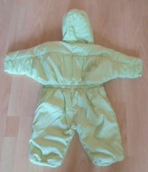 Космонавт размер 12-18 м.