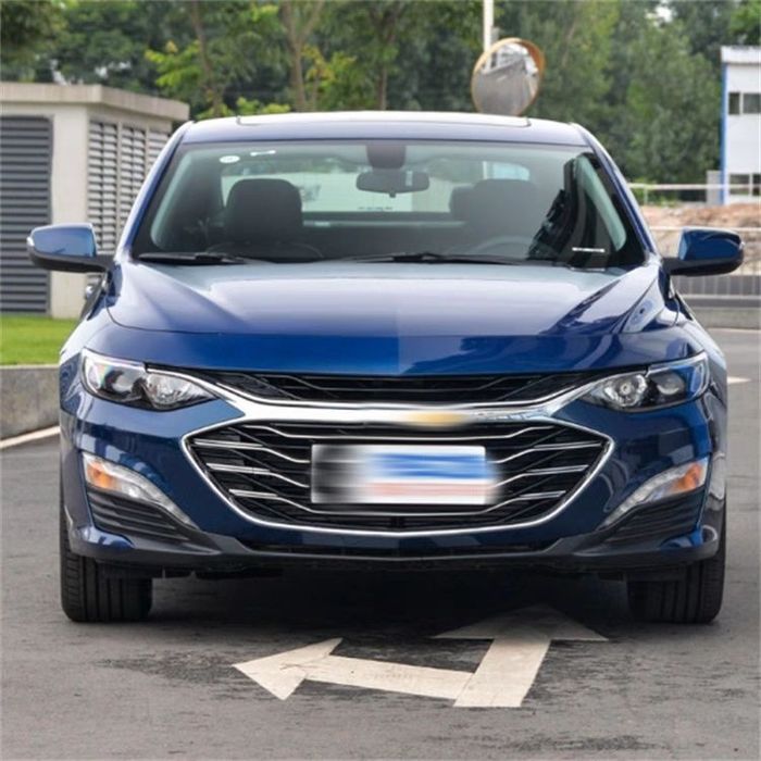 Стекла фар Chevrolet Malibu XL