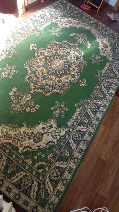 Продается ковер 2×3