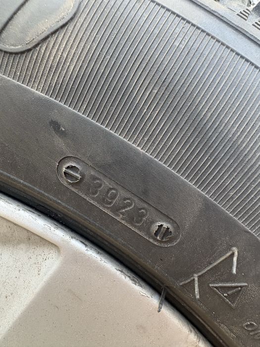 Джанти с гуми Audi 225/55/R16