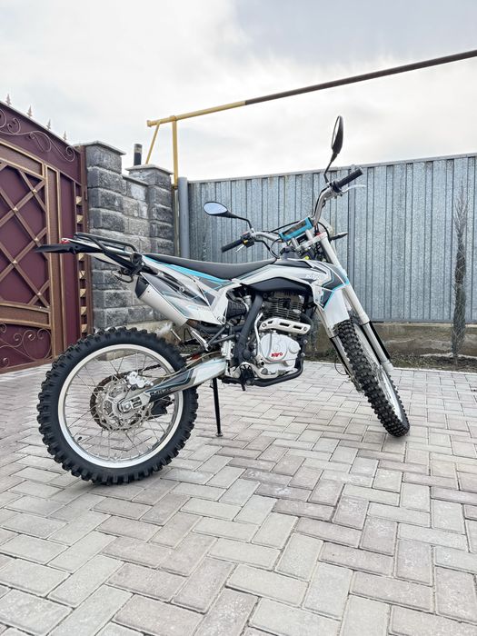 В продаже имеется Kayo T2 250 MX