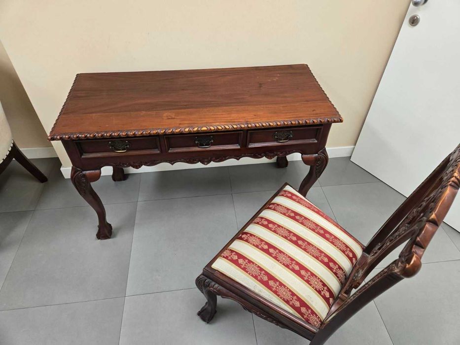 Комплект мебели естествени материали