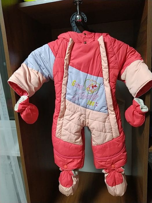 Комбинезоны зимнии детские