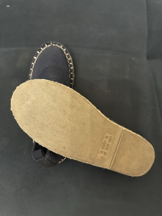 Продается обувь