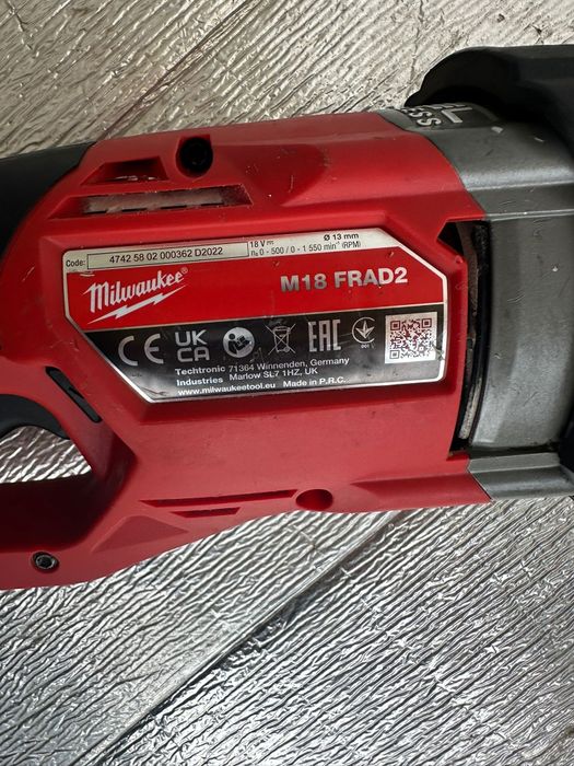 Mașina de găurit la unghi Milwaukee M18FRAD2