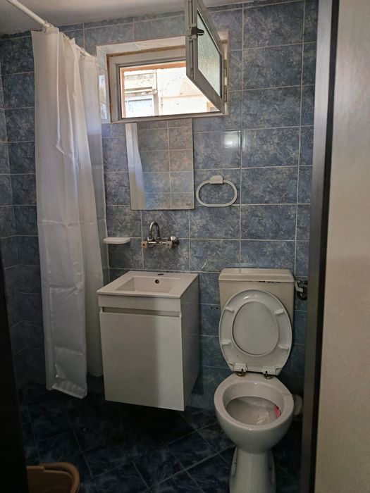 Дава се под наем Къща в Хасково, Център - 82 кв.м за 255 € - Снимка #1