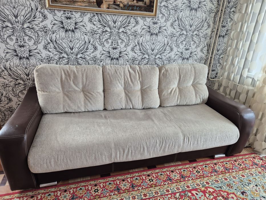 Продам диван раскладывается