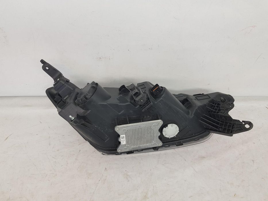 Far stanga full led Ssangyong Rexton Y461 dupa 2021
